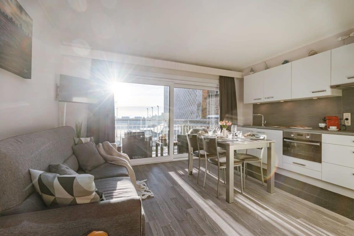Apartmán Huswell - Charming Studio With Terrace Nearby The Beach Middelkerke Exteriér fotografie